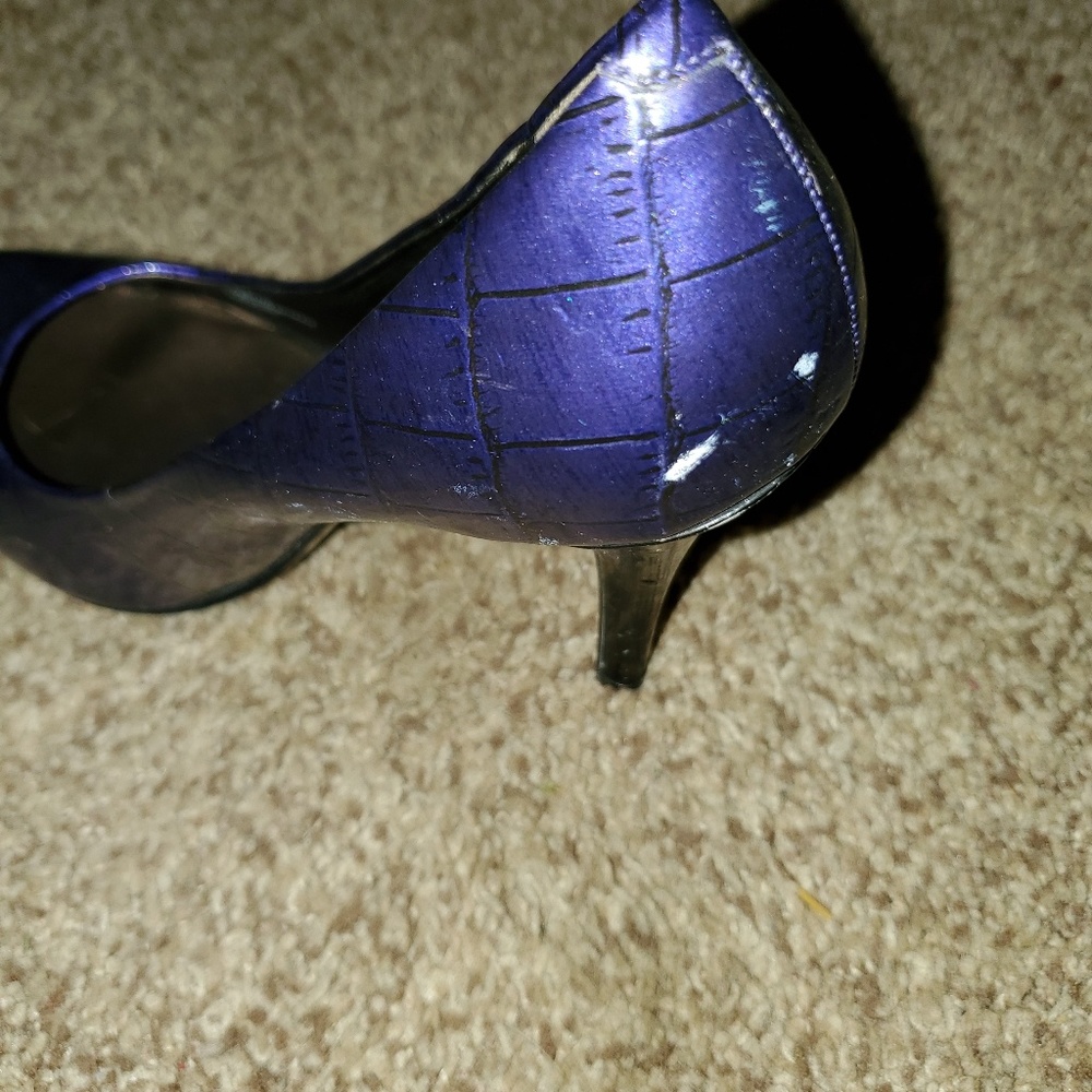 Jessica Simpson heels - Picture 3 of 3